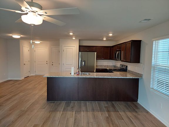 Living room with Kitchen