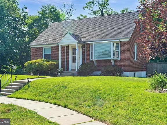3rd image of 17 Hillview Dr