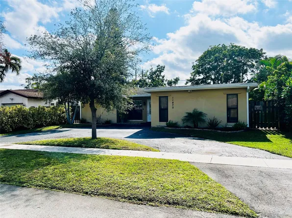 11470 NW 38th Place, Sunrise, FL 33323