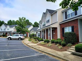 10020 Pergola View Ct, Charlotte, NC 28213