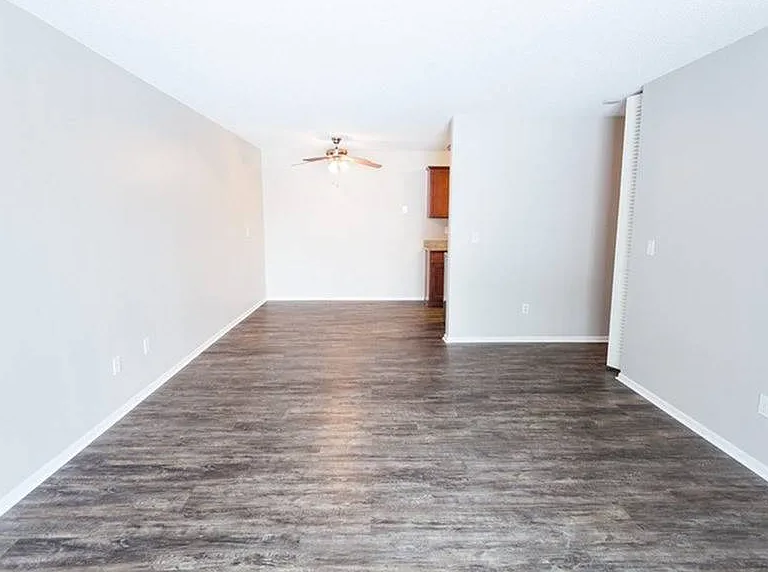 Talus | Spacious Living Area