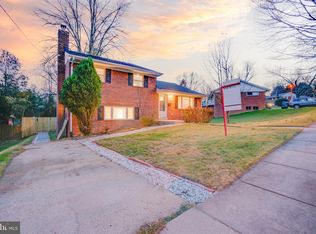 4908 Stickley Rd, Rockville, MD 20852