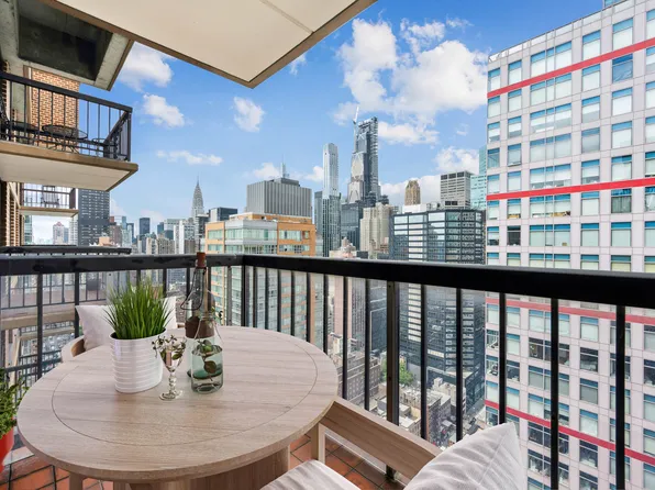 300 East 54th Street 34 EFG image 13 of 13