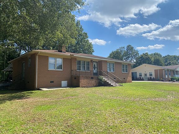 2nd image of 220 Alabama Ave