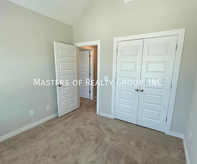329 Shiloh Creek Dr — Photo 23