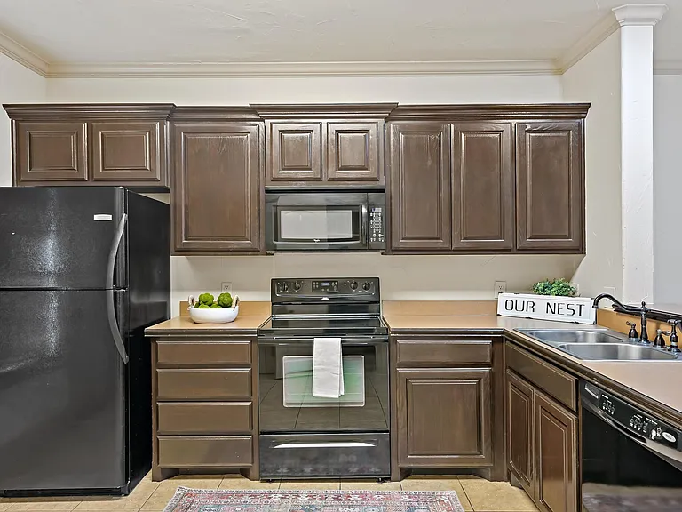 11118 Marion Rd #400 — Photo 9