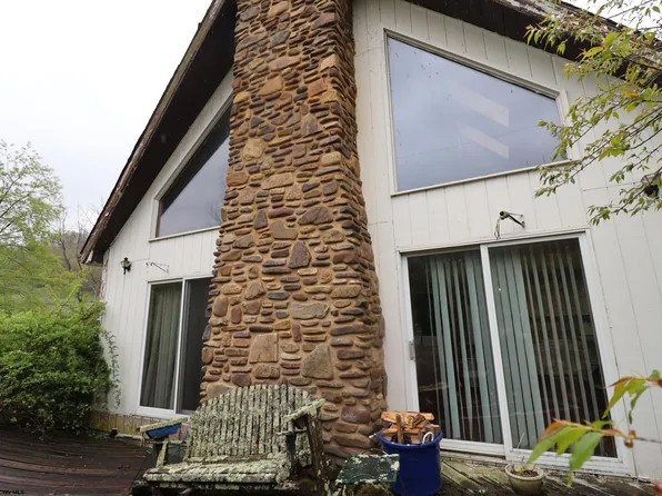 7532 Whitmer Rd, Harman, WV 26270