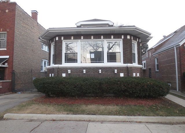 1st image of 8519 S Hermitage Ave