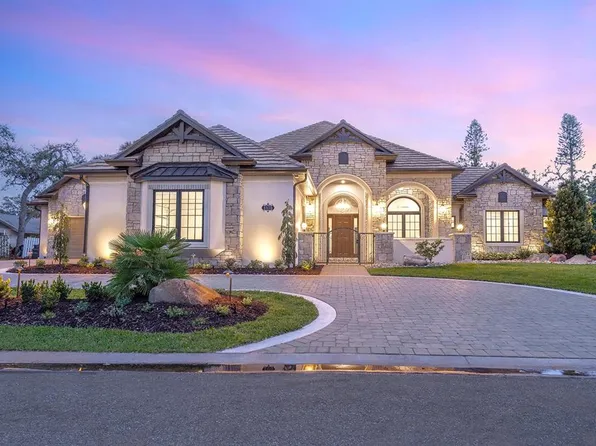 1575 Eastbrook Dr, Sarasota, FL 34231