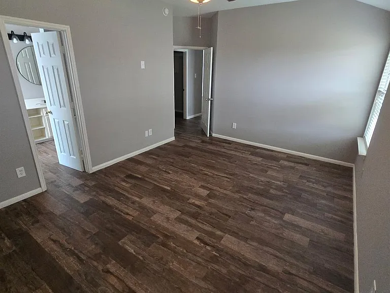 15931 Breanna Ln — Photo 5