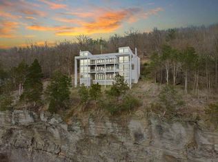 1314 E Shore Dr, Ithaca, NY 14850