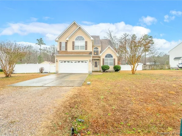 16336 Smithfield Heights Dr, Smithfield, VA 23430