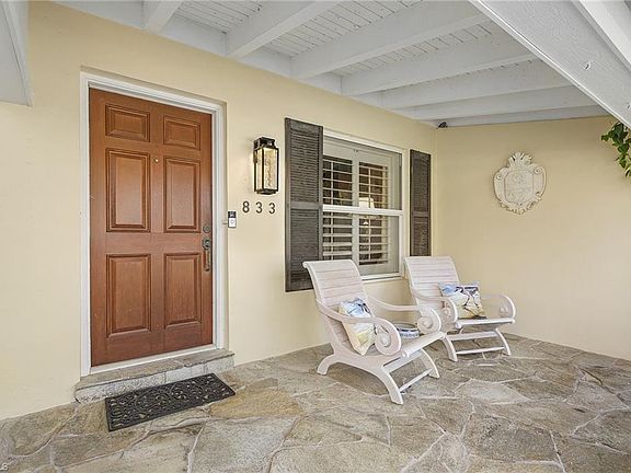 5th image of 833 Wintergreen CT