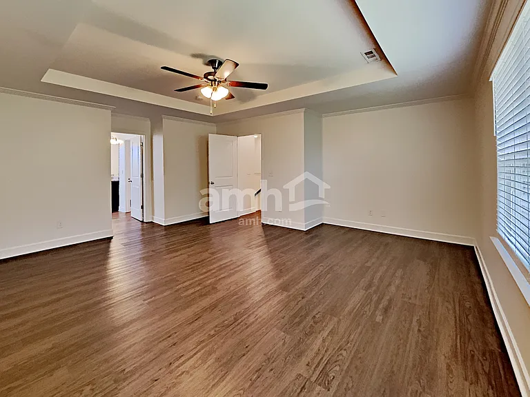 4800 Horatio Ct — Photo 12