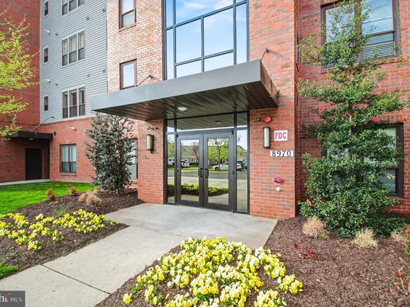 8970 Fascination Ct APT 214, Lorton, VA 22079