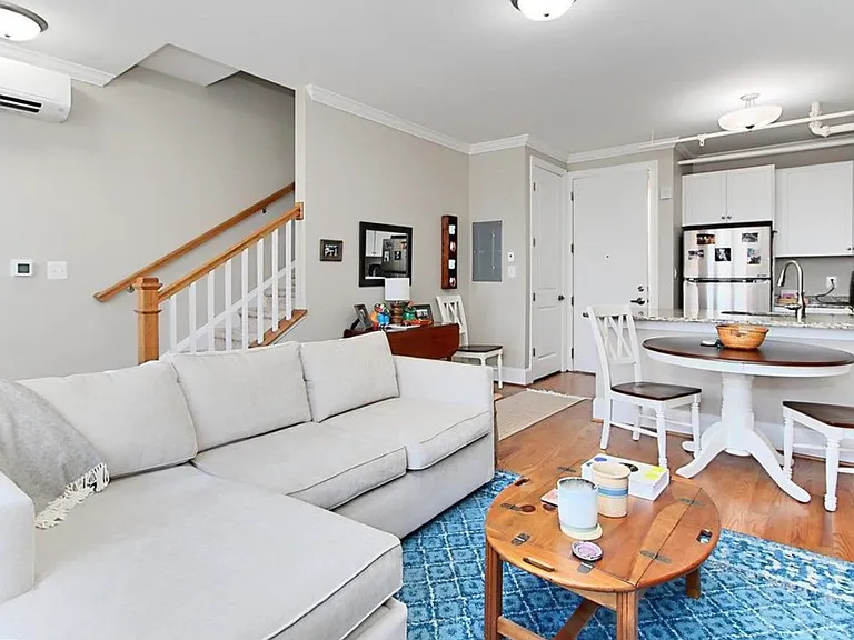 1008 Pendleton St #2B — Photo 9