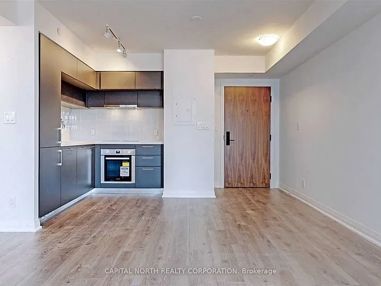 99 Foxbar Rd #403 — Photo 3