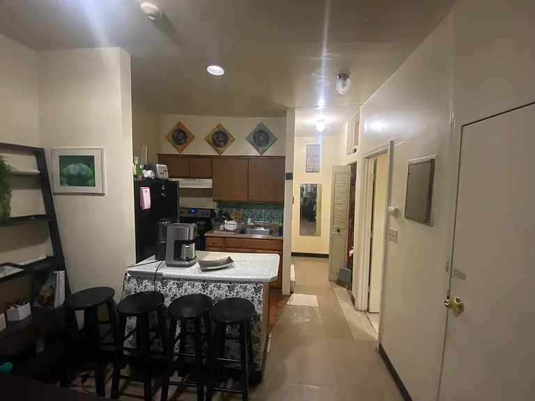 410 Harrison Ave #4 — Photo 8