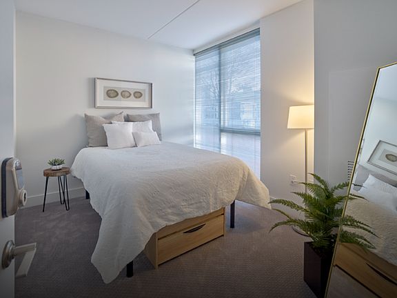 4th image of 1324 N Broad St #810-B