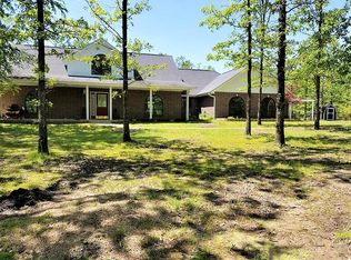 121 E Dawn Ln, Mena, AR 71953