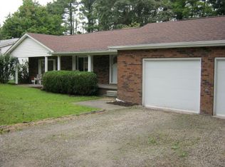 137 Harvell Dr, Beckley, WV 25801