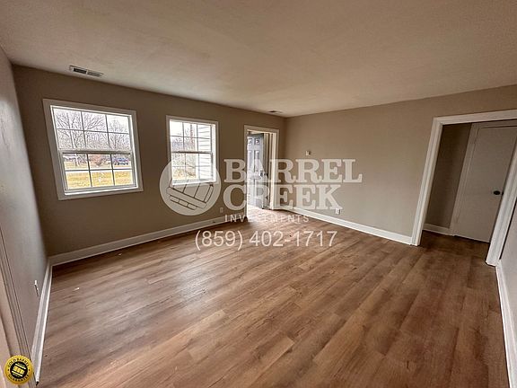 2nd image of 4776 Hustonville Rd
