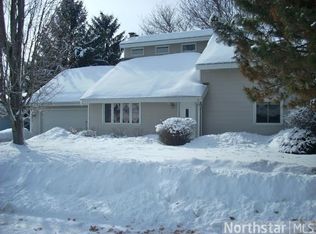 10761 Bush Lake Road Cir, Bloomington, MN 55438