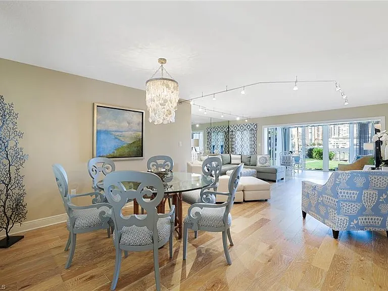 355 Park Shore Dr #1-114 — Photo 7