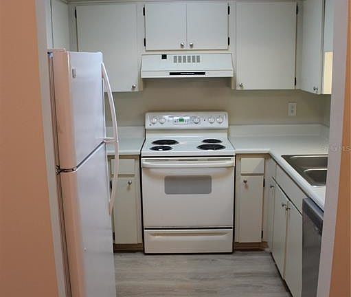 4th image of 2690 Coral Landings Blvd APT 526