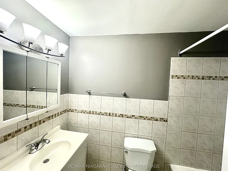 7 Riverview Blvd #205 — Photo 15