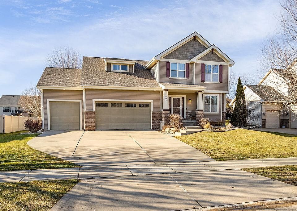 1st image of 381 Liberty Park Dr