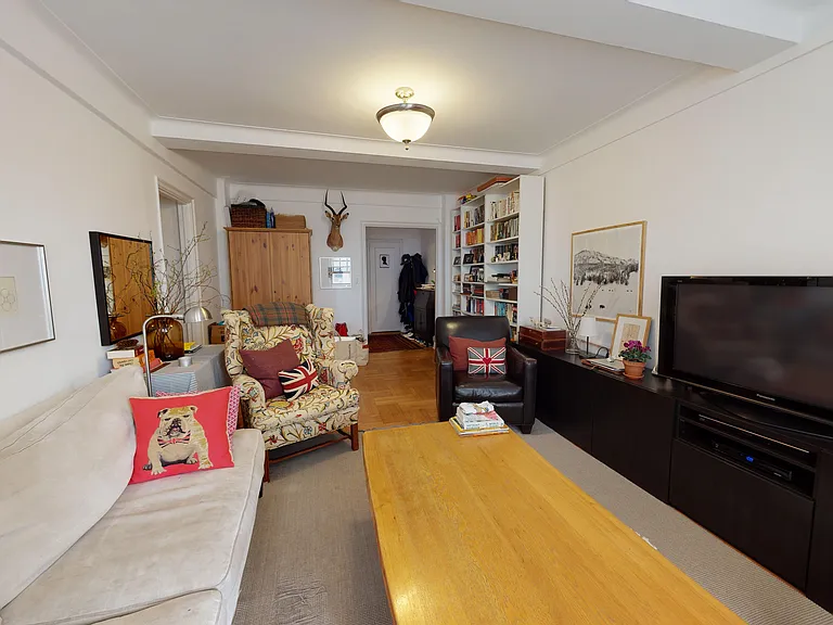 114 W 86th St #9A — Photo 1