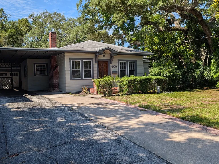 909 Magnolia Dr #HOUSE — Photo 2