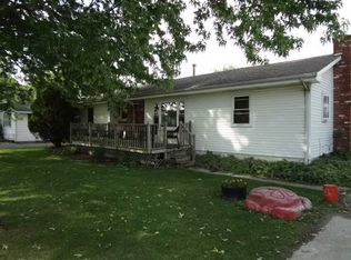 18520 Lincoln St, Tontogany, OH 43565