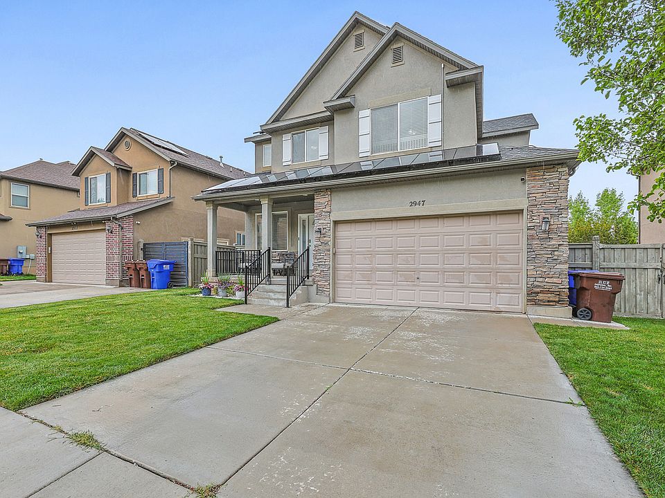 1st image of 2947 E Lookout Dr
