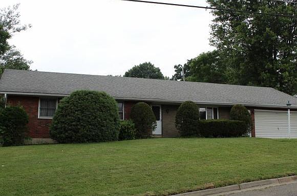 1st image of 927 N Rogers Ave