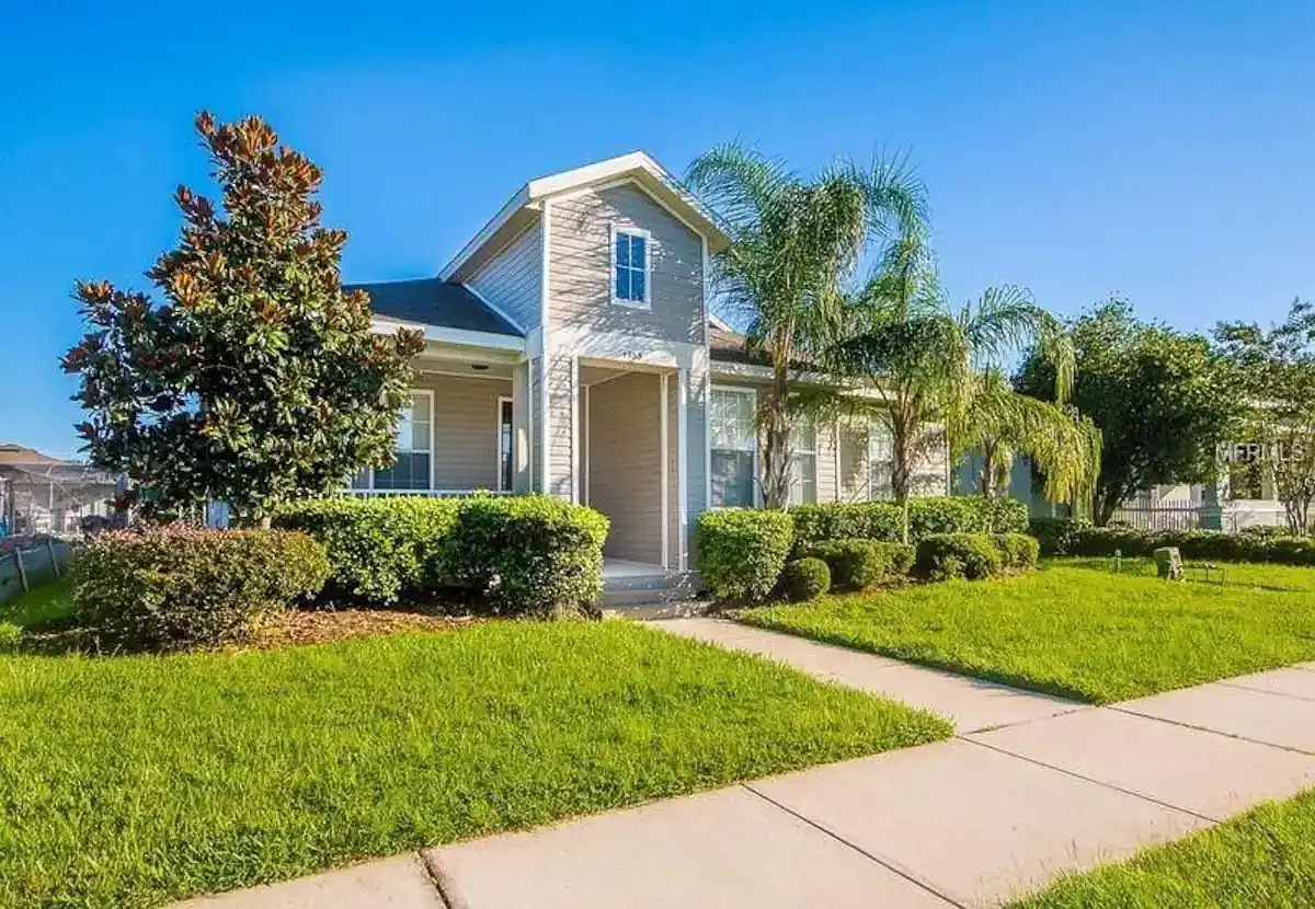 4 bed, 1744 sqft, $2,650 — Photo 3