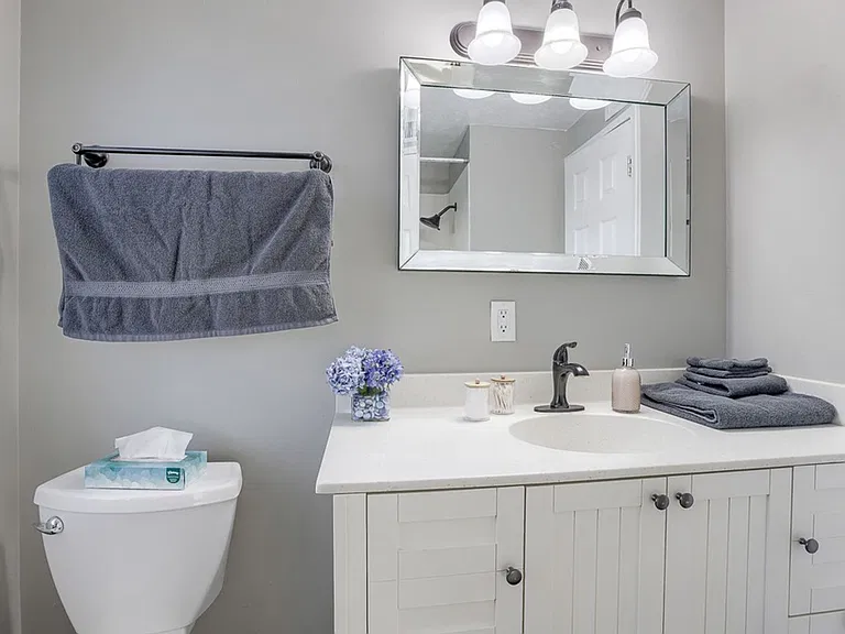 135 E Sheridan St #4 — Photo 19