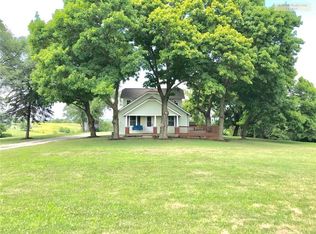 6534 Donahoo Rd, Kansas City, KS 66104