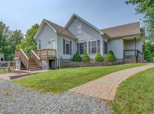 250 Timberlake Dr, Hardy, VA 24101