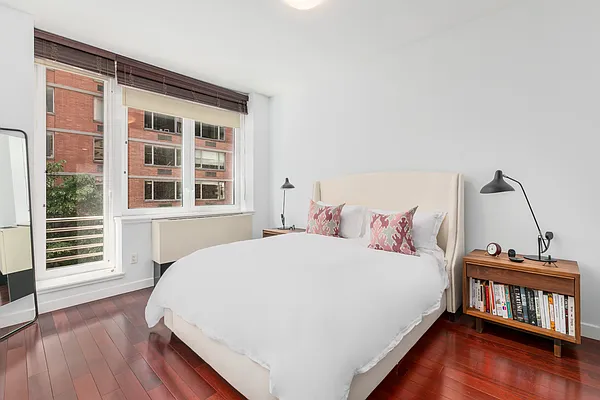 Rented by Compass | media 21