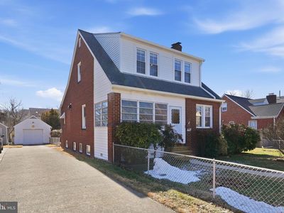 910 20th St S, Arlington, VA, 22202