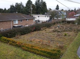8209 Densmore Ave N, Seattle, WA 98103