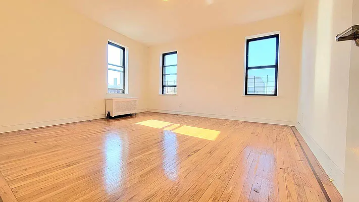 Rented by BRICK & GALO REALTY CORP | media 1