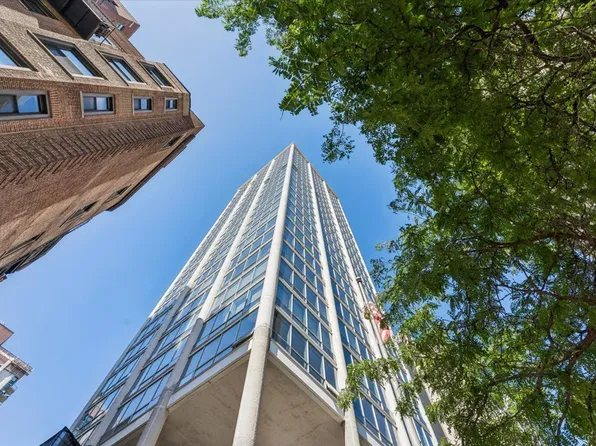 1300 N Astor St Unit 25C, Chicago, IL 60610