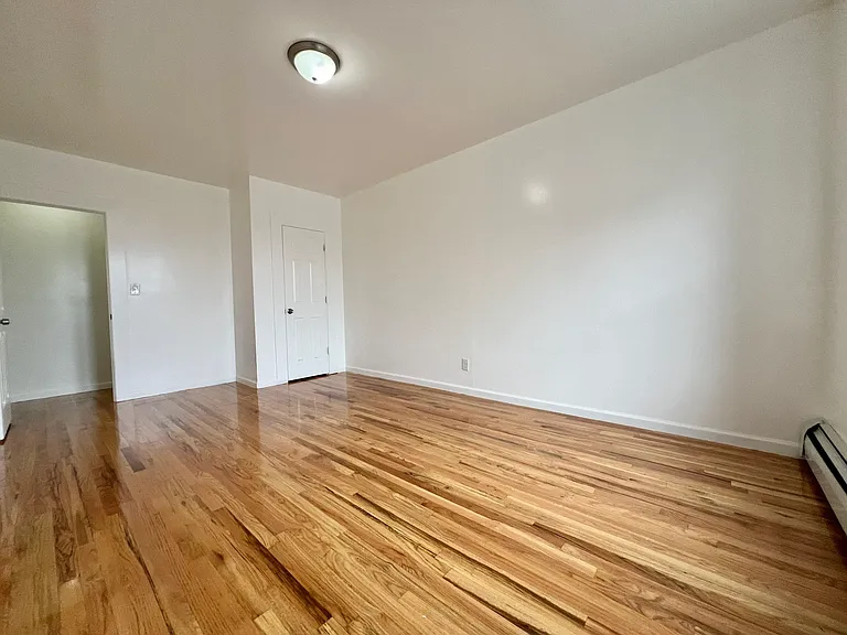 1068 Ward Ave #1E — Photo 25
