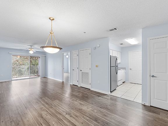 4th image of 4276 Calinda Ln APT 142
