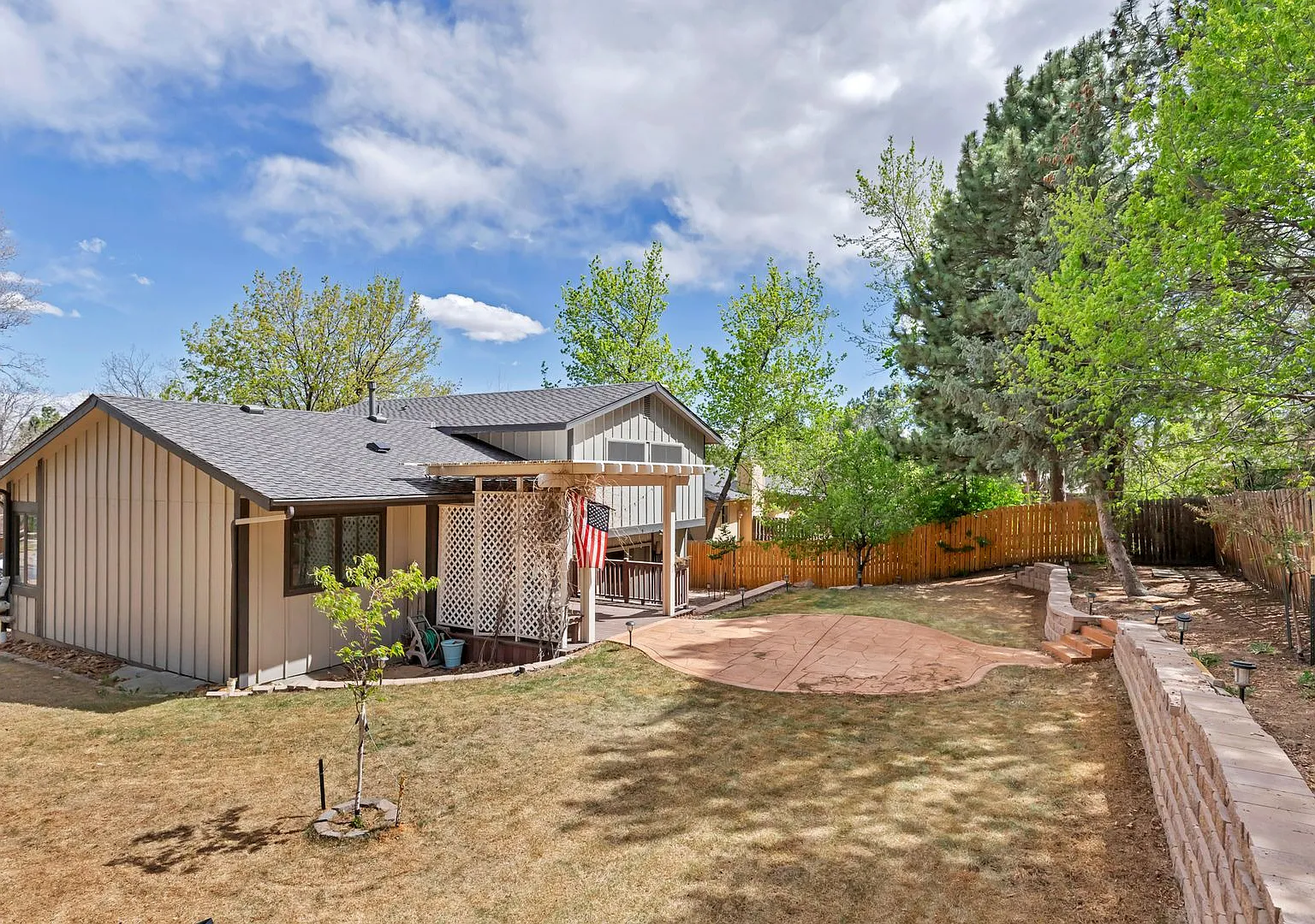 Beautiful home for rent in Cheyenne Mountain School District (D12) @ Country Club Estates! — Photo 4