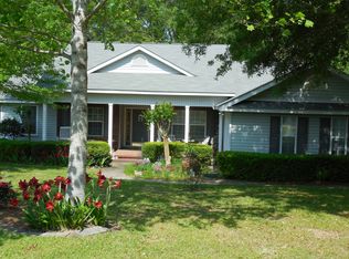 114 Magnolia Trce, Headland, AL 36345