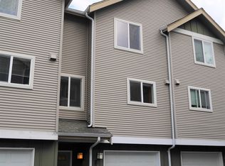 12532 26th Ave NE APT B, Seattle, WA 98125